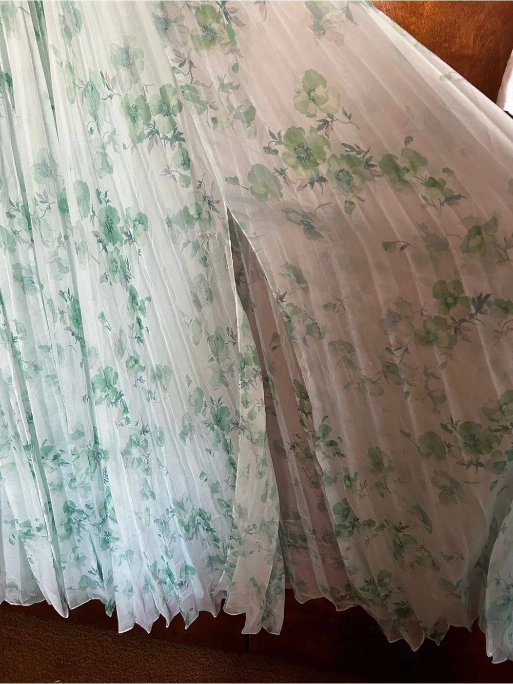 Theia Mint Green Floral Pleated Maxi Dress - Picture 6 of 13